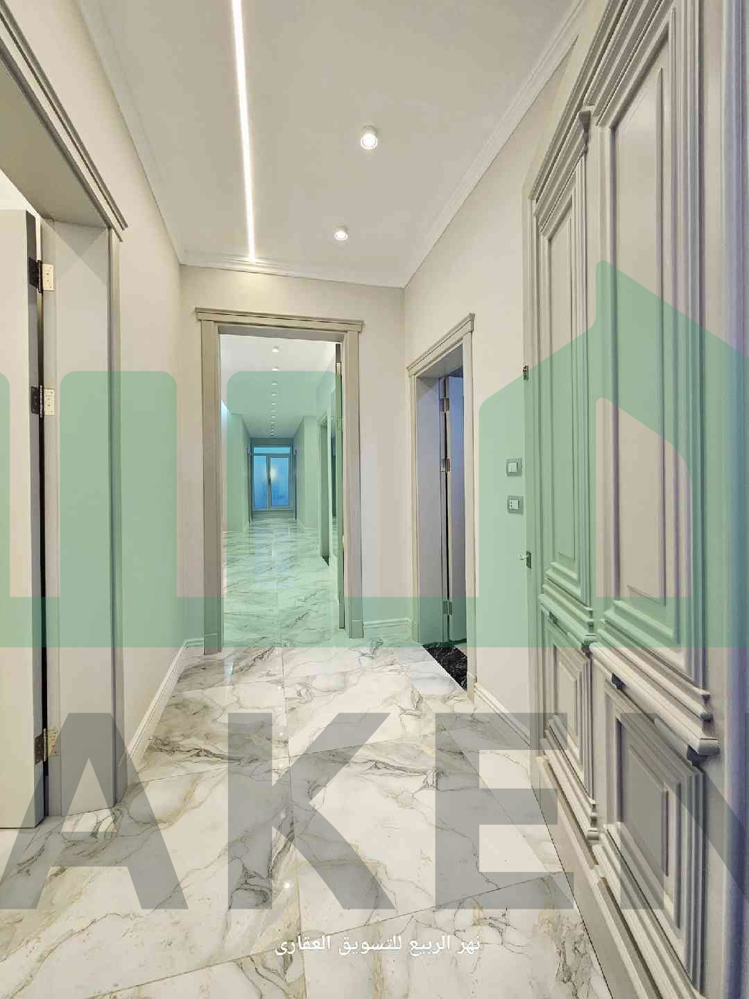 Third image of the ad