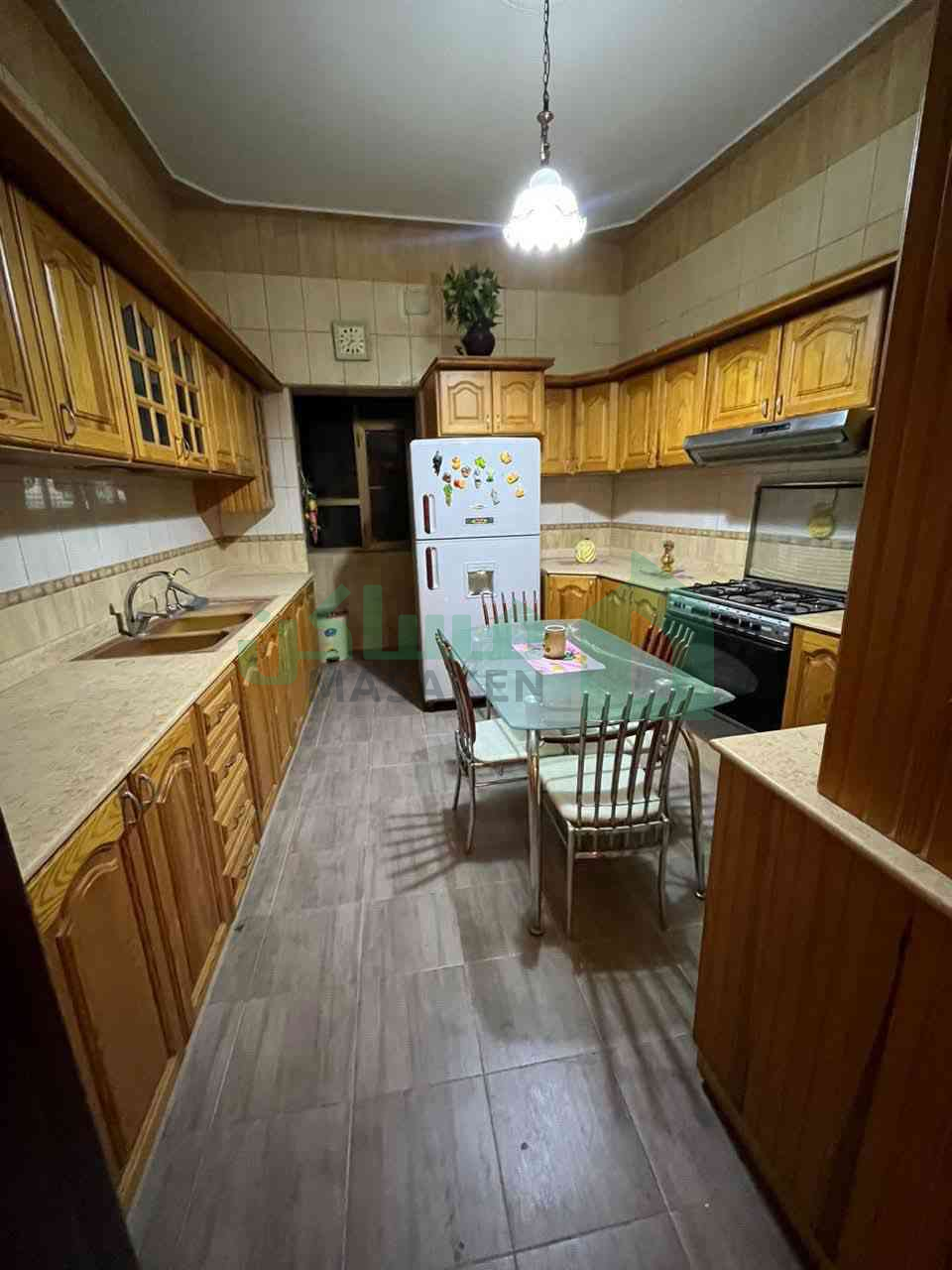 Second image of the ad