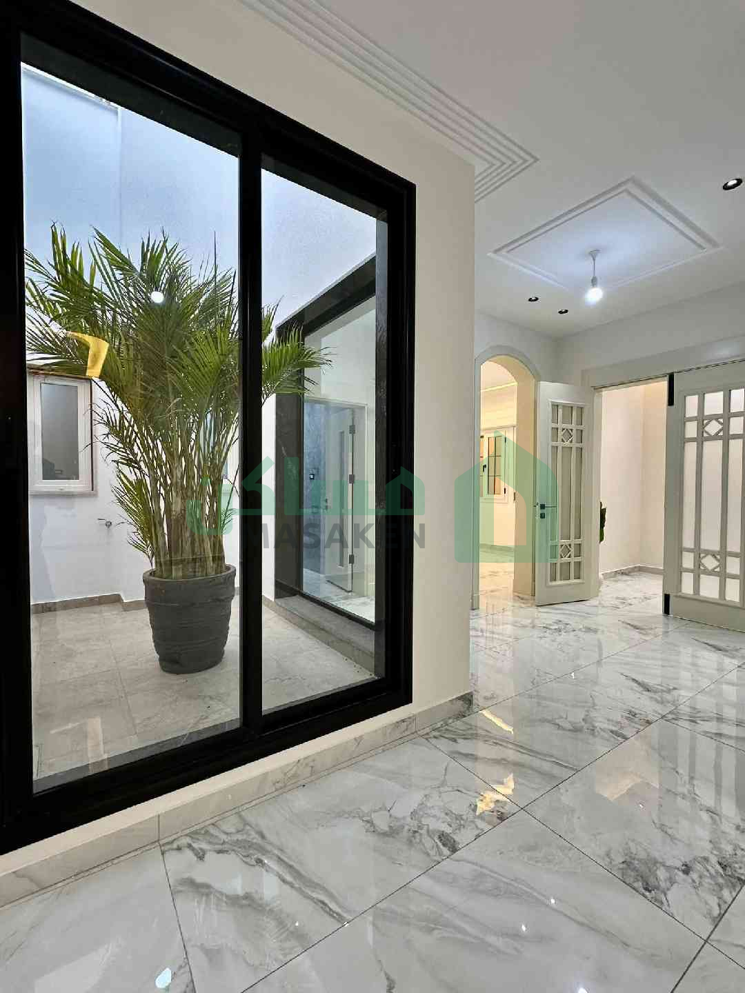 Third image of the ad