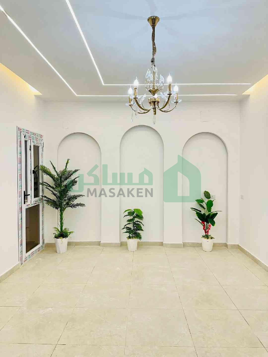 Second image of the ad