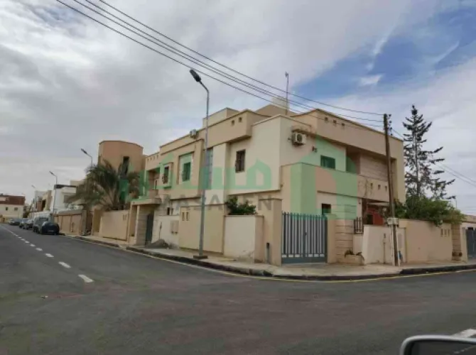 شقة للإيجار نظام خدمي