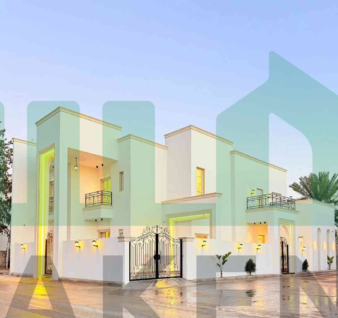 Second image of the ad