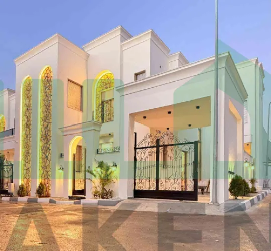 🏡  فيلا  راقية من طابقين 🌟