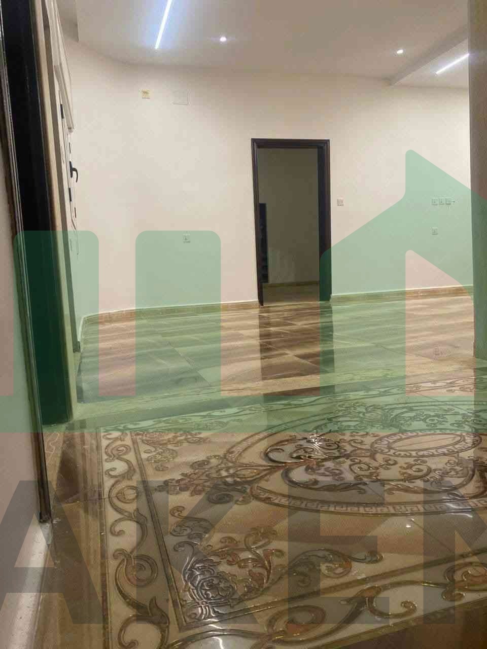 Third image of the ad