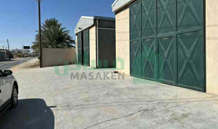 Third image of the ad