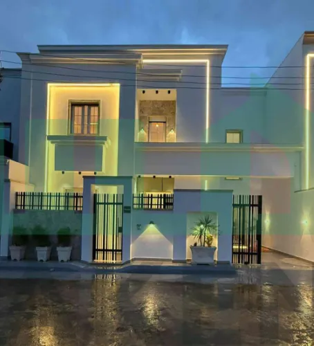 فيلاء دورين مفصولات بسعر ممتاز🔥🏛️